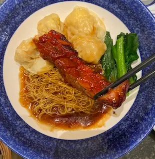 assets/img/Dry-bamboo-noodle-char-siew.webp