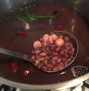 Red Bean Soup in Pot
