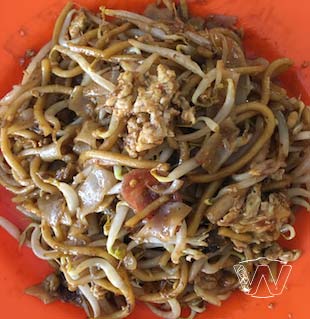 Tiong Bahru Fried Kway Teow 02-11